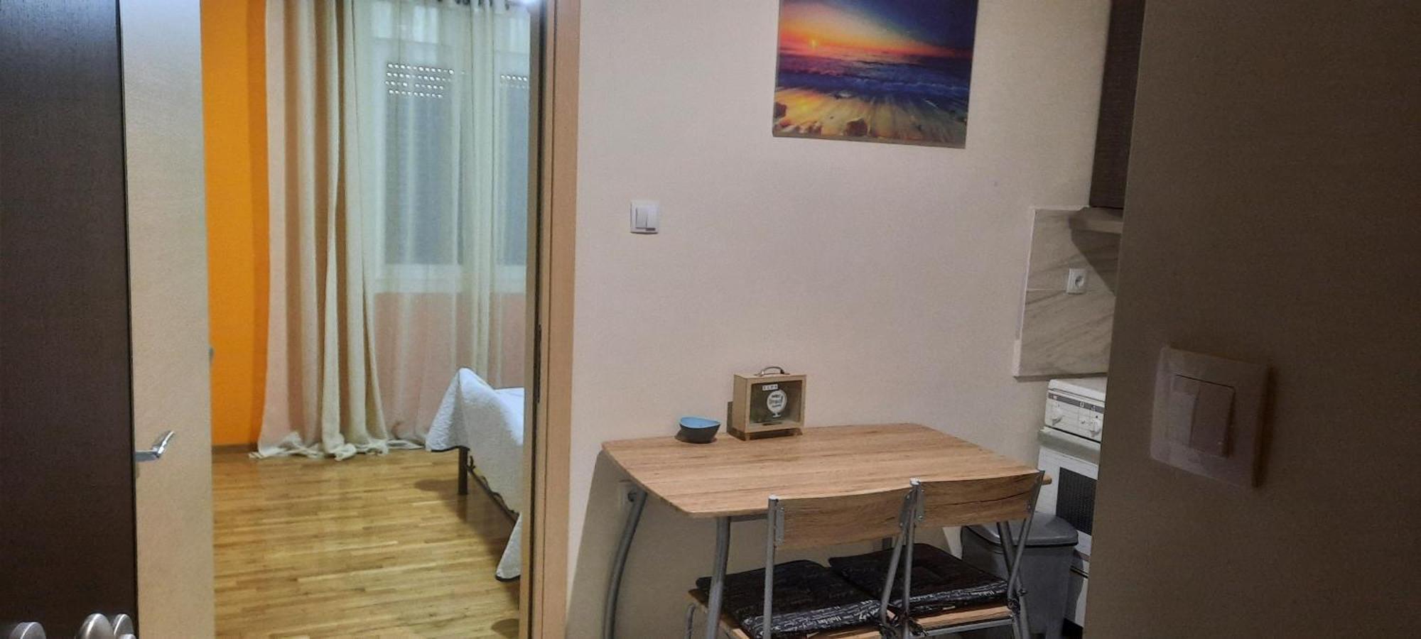 Livia'S Room To Ampelokipi Metro Airport Line Атина Екстериор снимка